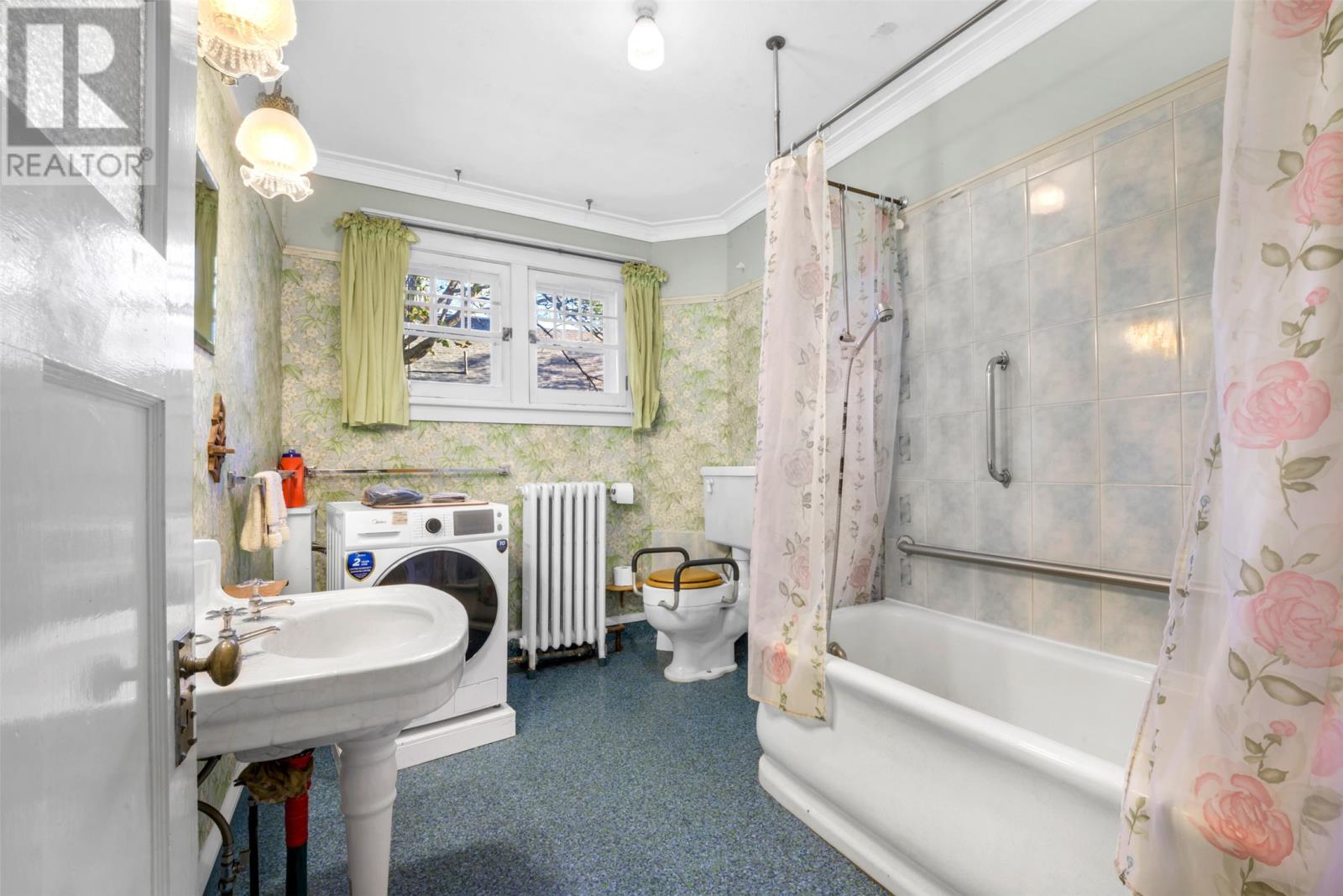 35 Topsail Road Property Photo 29