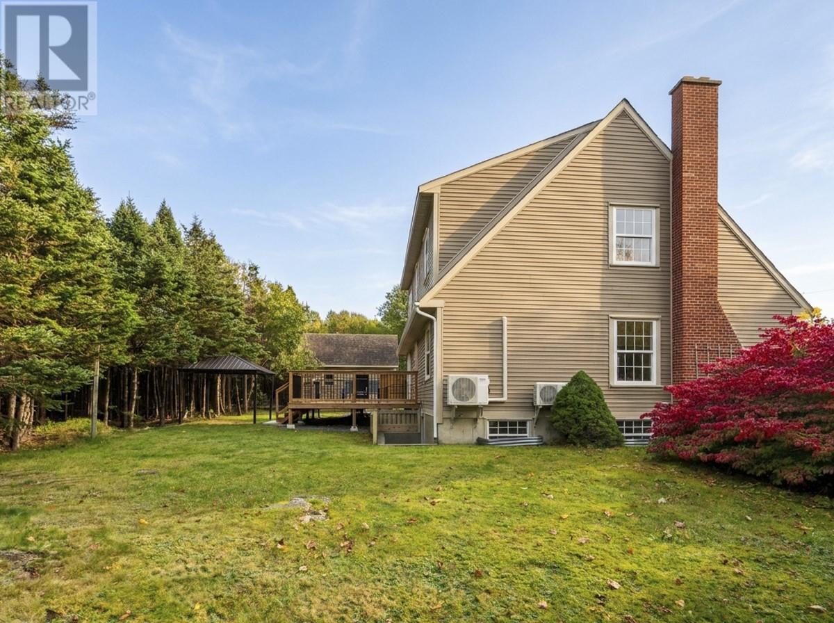 23-25 Heneys Pond Road Property Photo 42