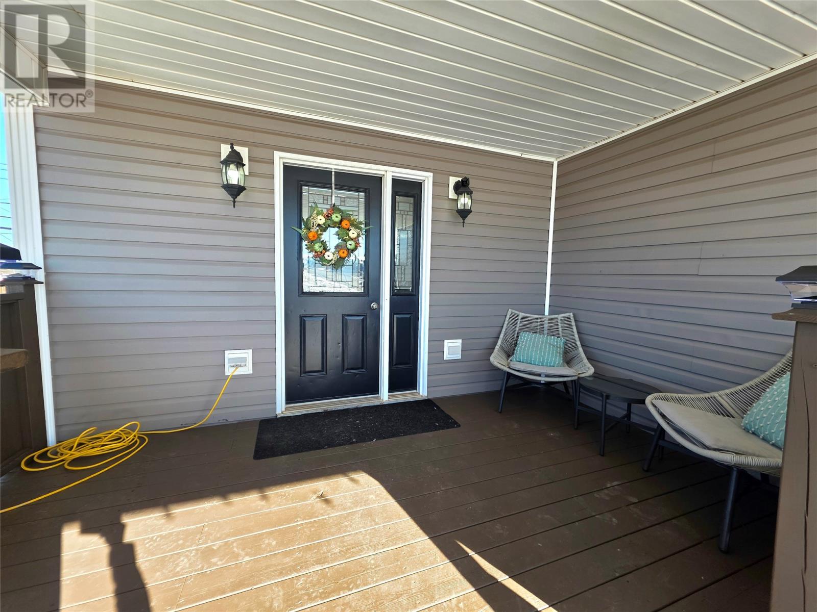 82 Bond Street Property Photo 3