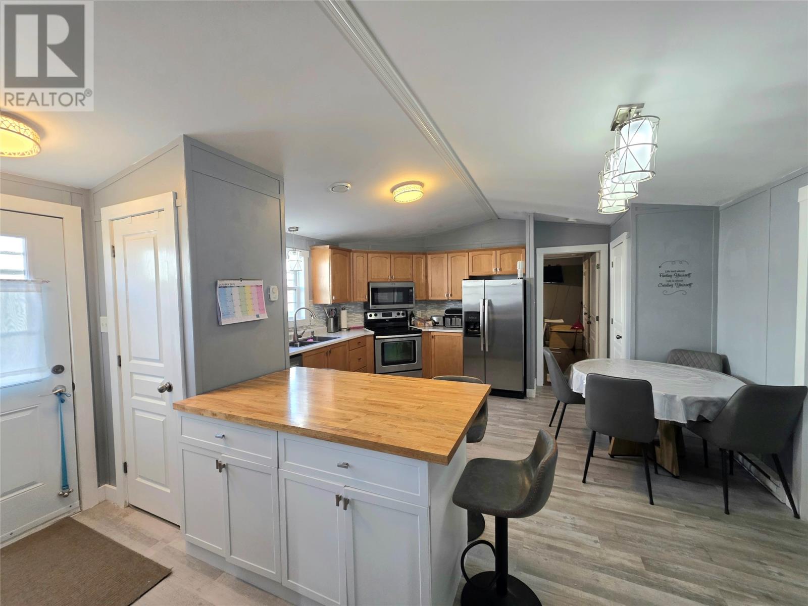 8 Cashin Avenue Property Photo 7