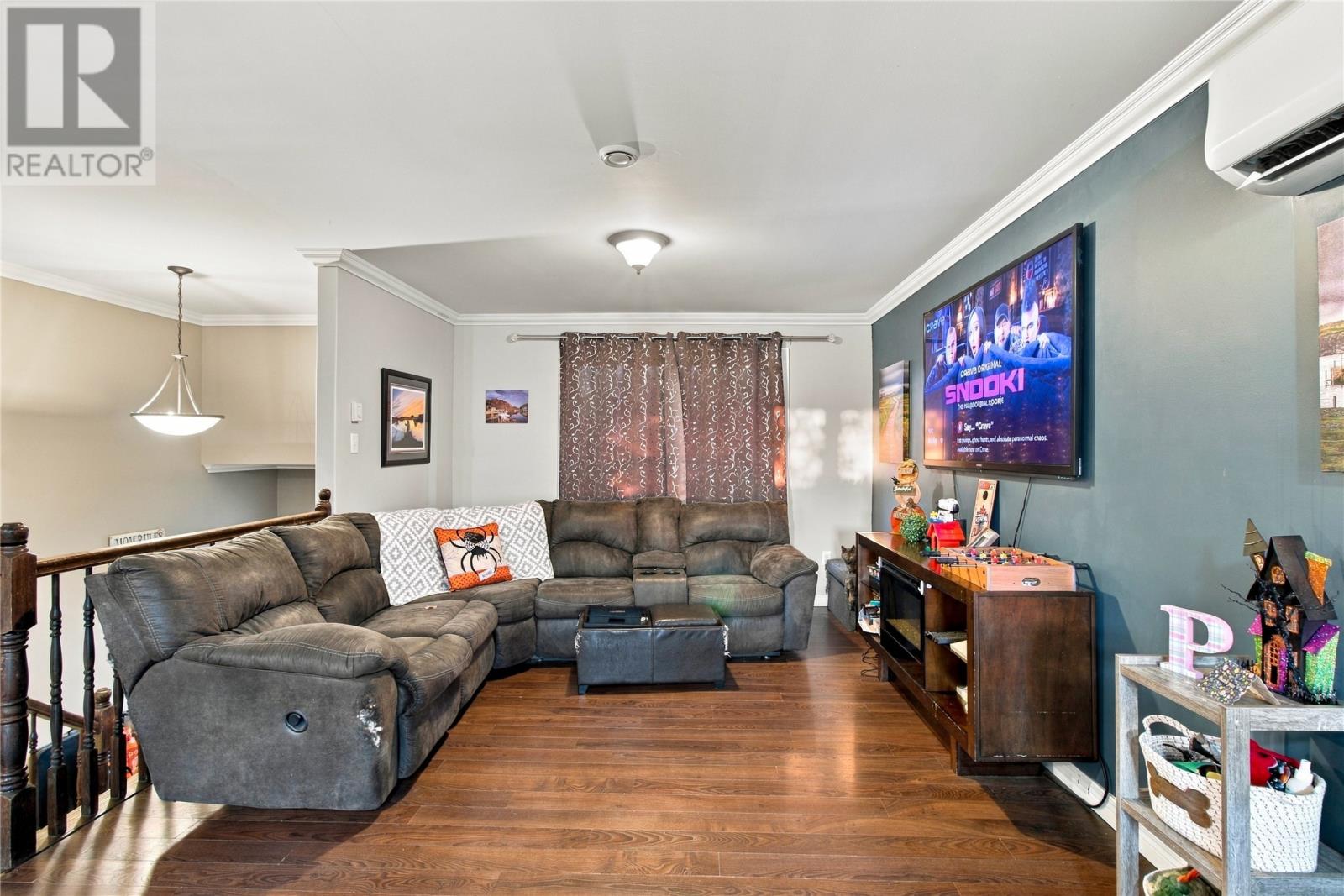 12 Green Way Property Photo 9