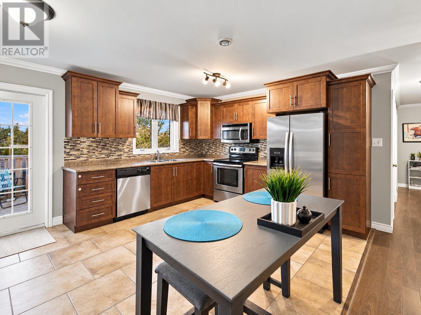 12 Green Way Property Photo 11