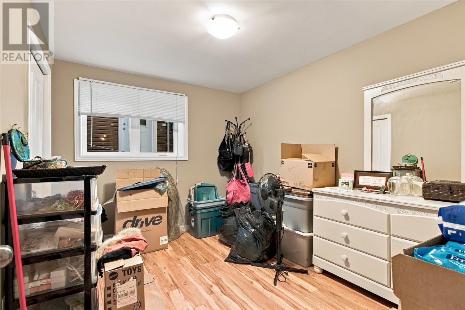 12 Green Way Property Photo 22