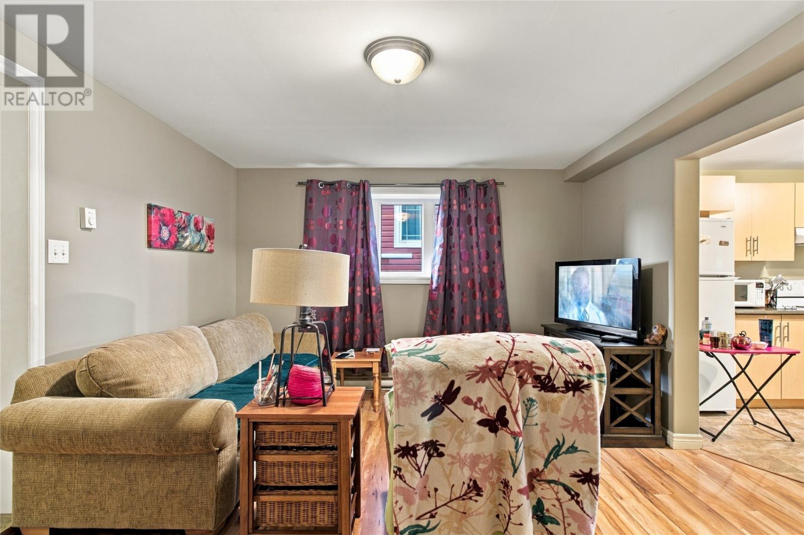 12 Green Way Property Photo 24