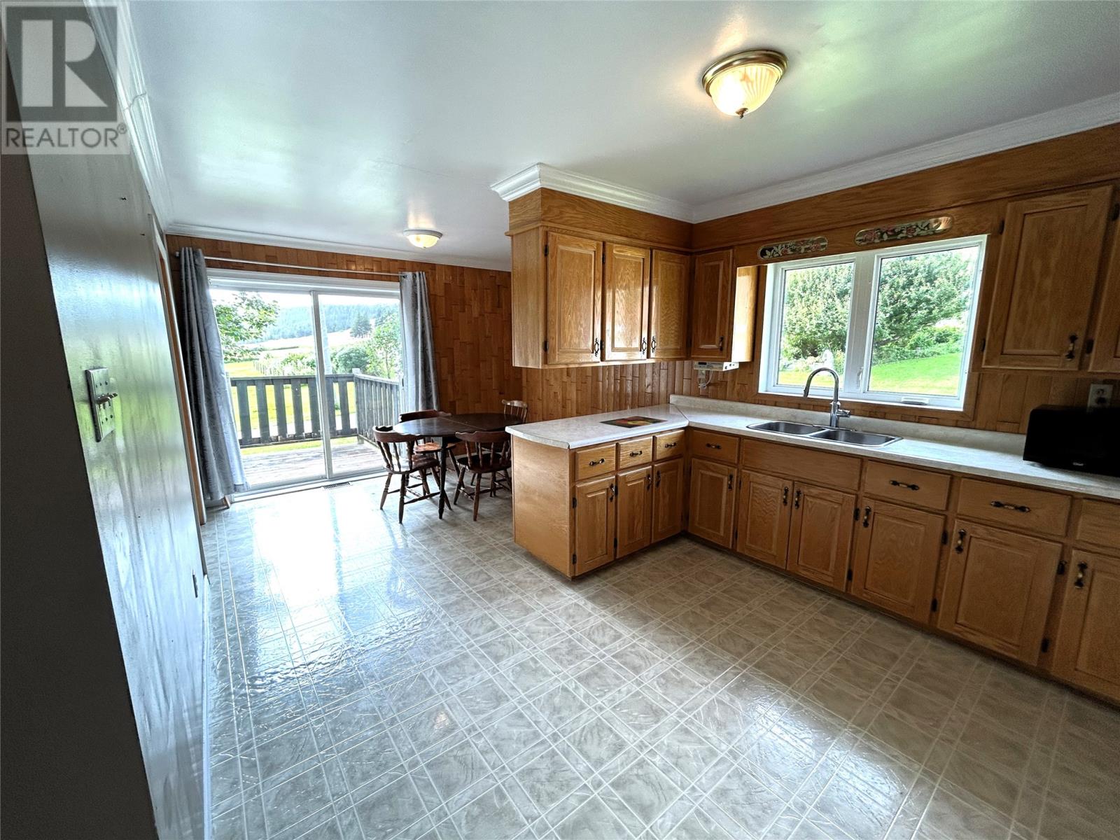 6 Chaissons Lane Property Photo 4