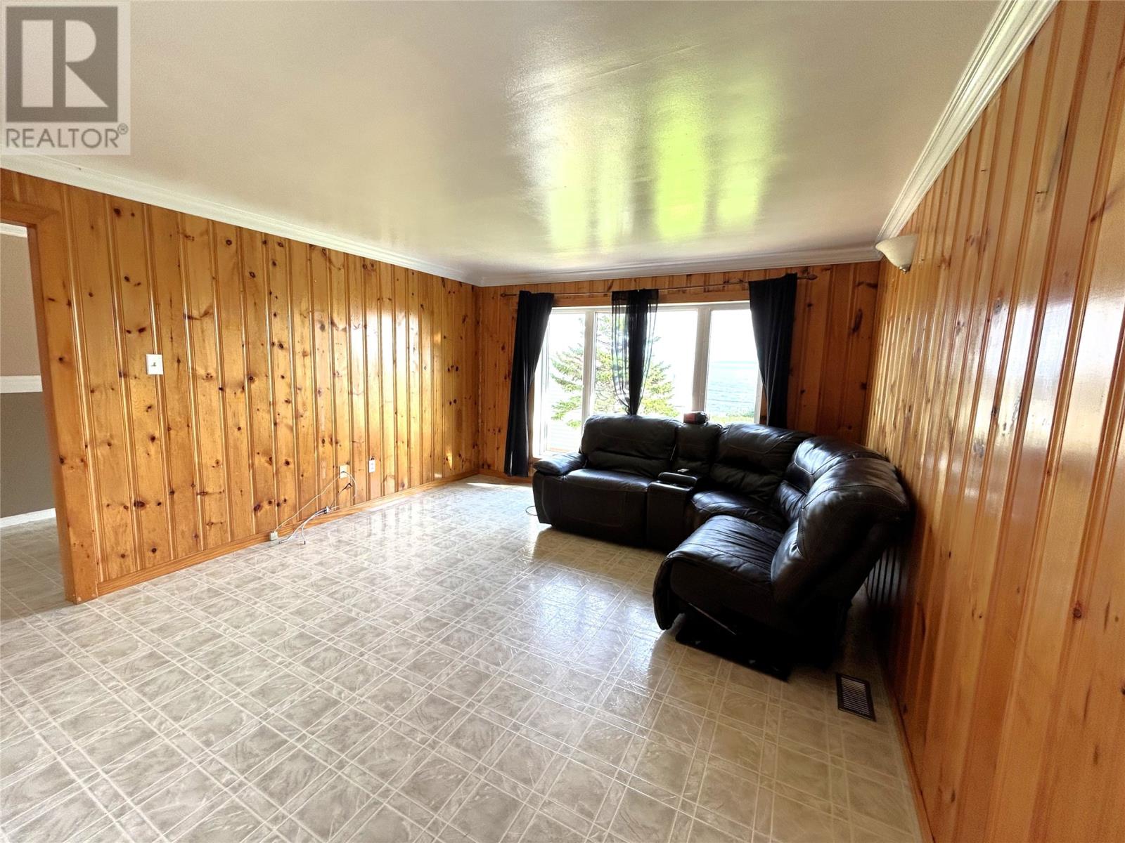 6 Chaissons Lane Property Photo 11