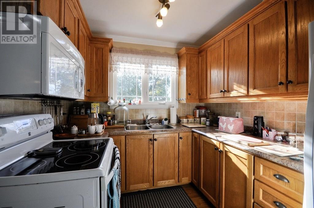 55-57 Fox Harbour Road Property Photo 6
