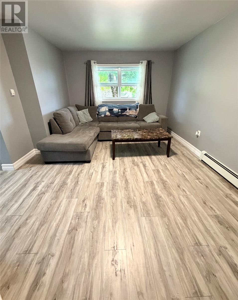 13 Circular Road Property Photo 8