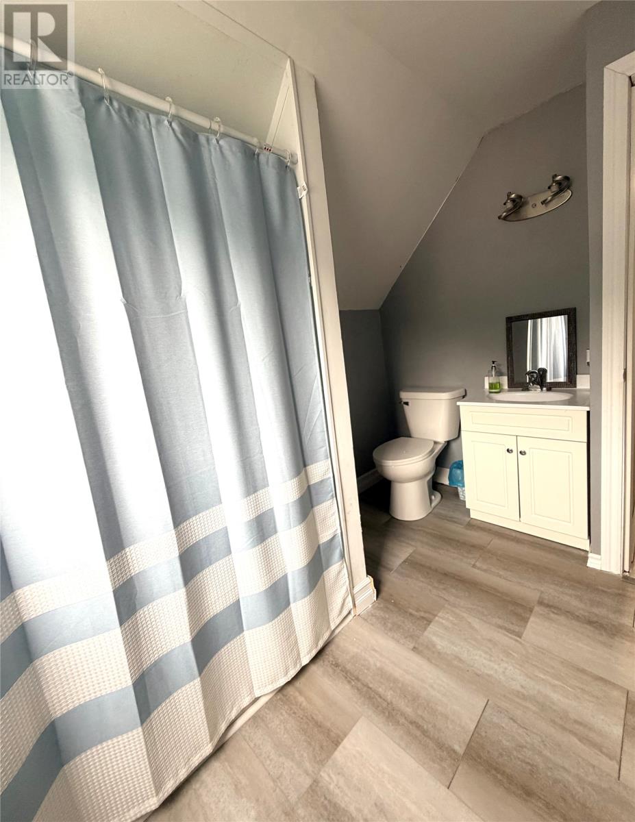 13 Circular Road Property Photo 18