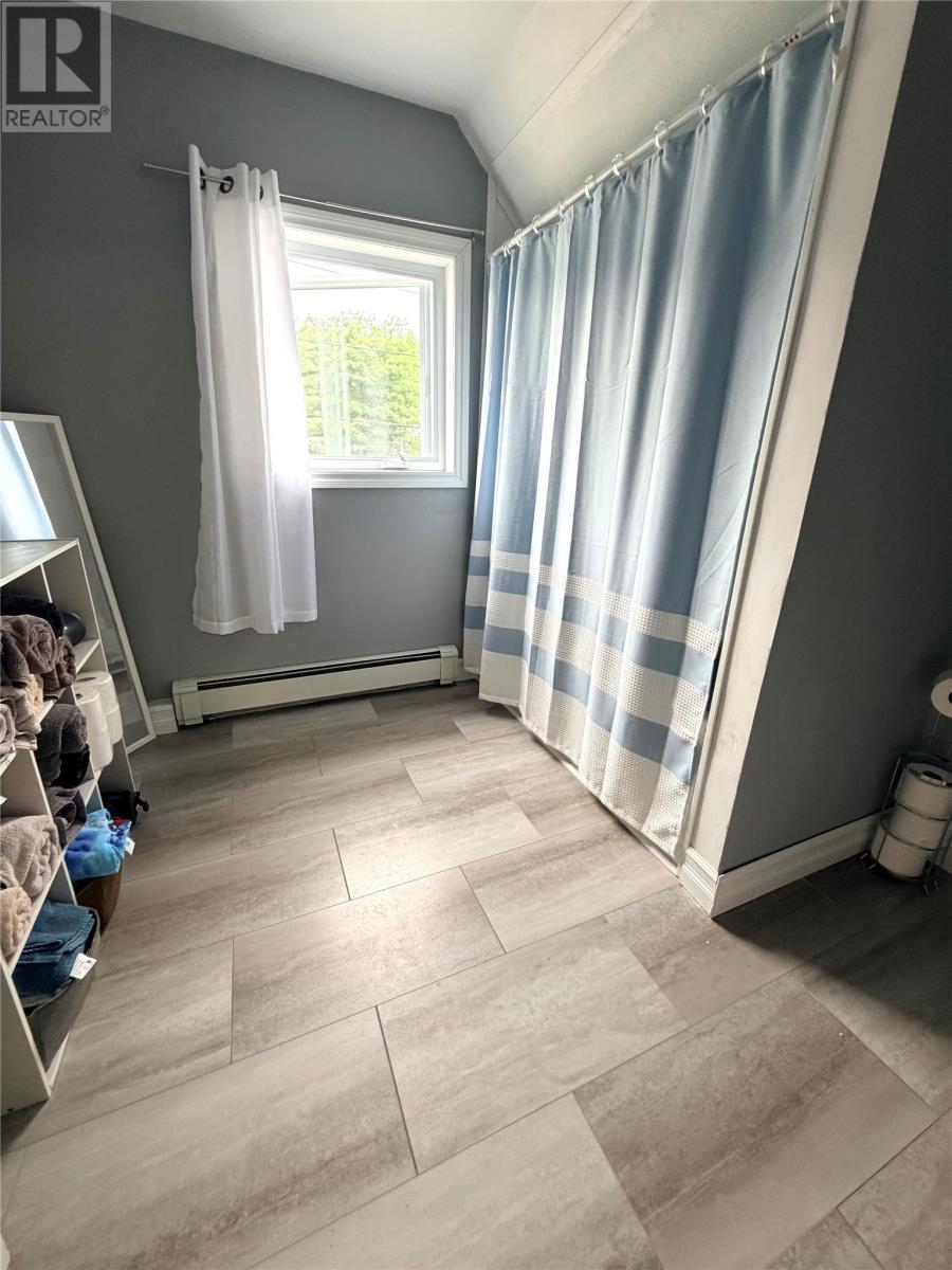 13 Circular Road Property Photo 19