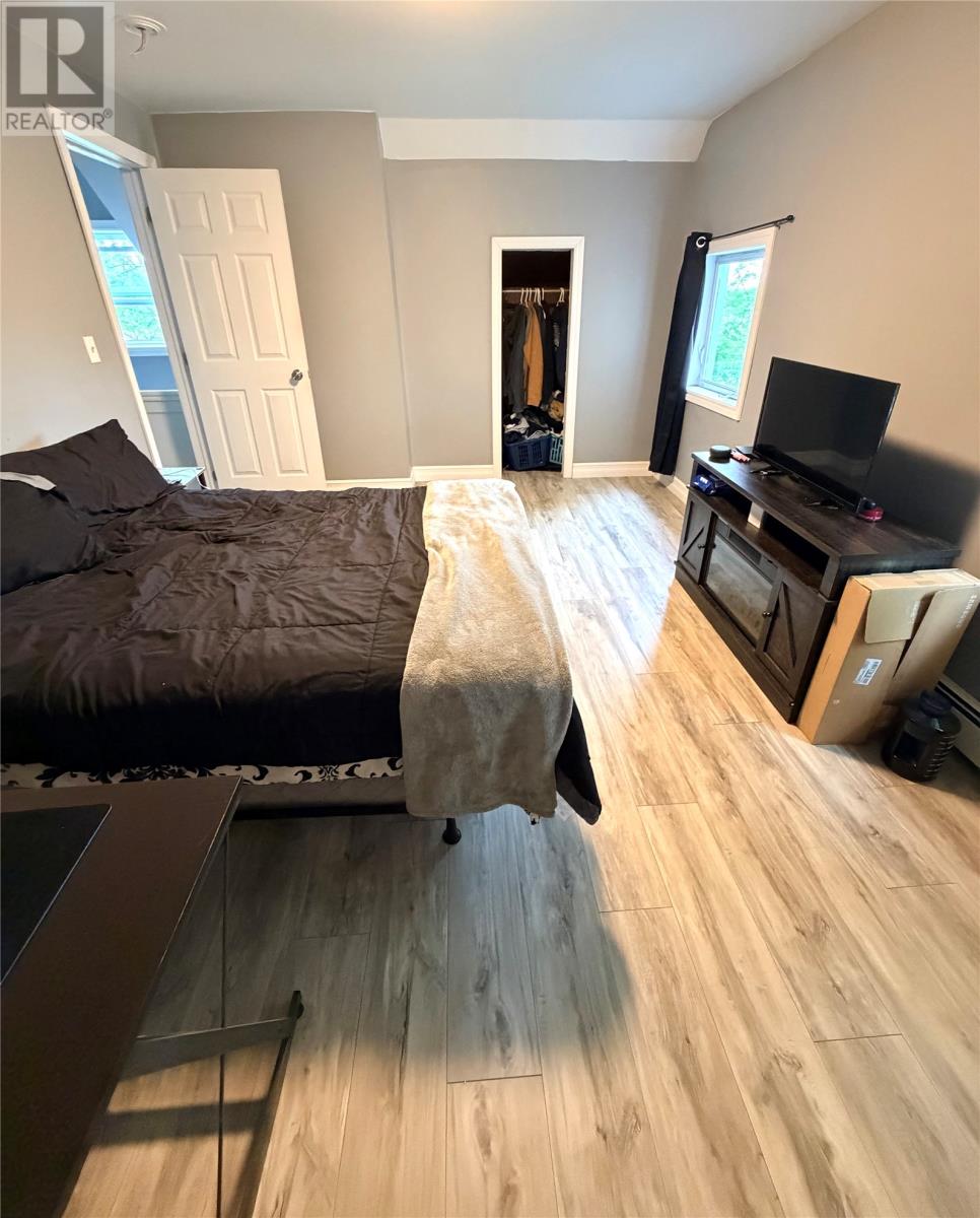 13 Circular Road Property Photo 21