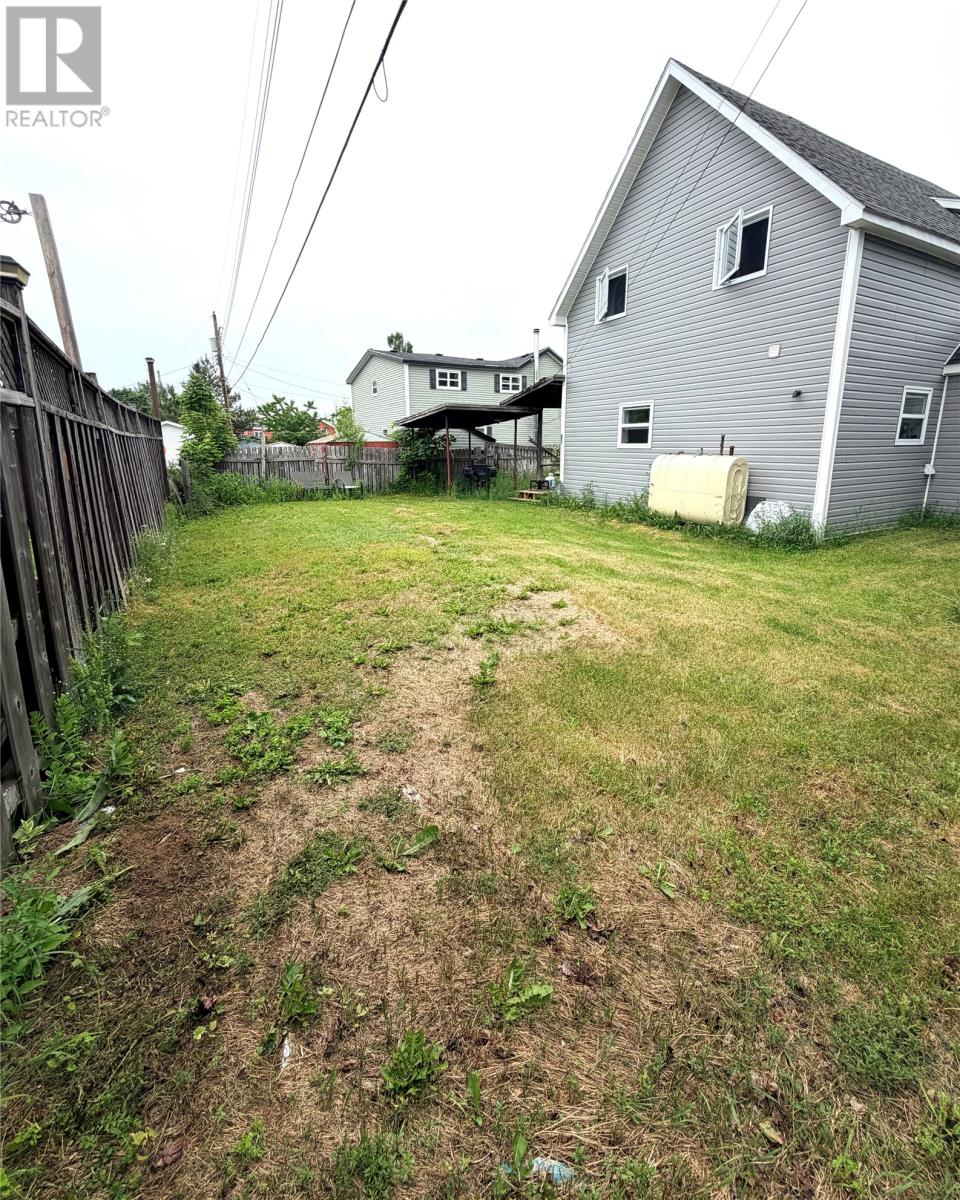 13 Circular Road Property Photo 23