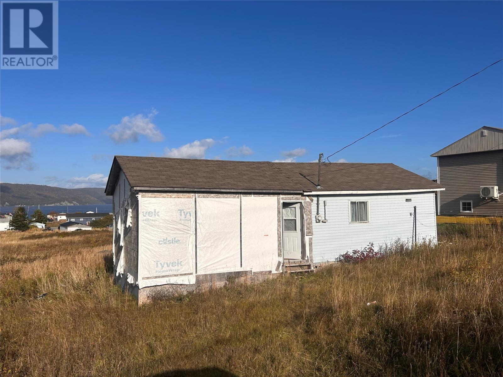 27a Country Road Property Photo 1
