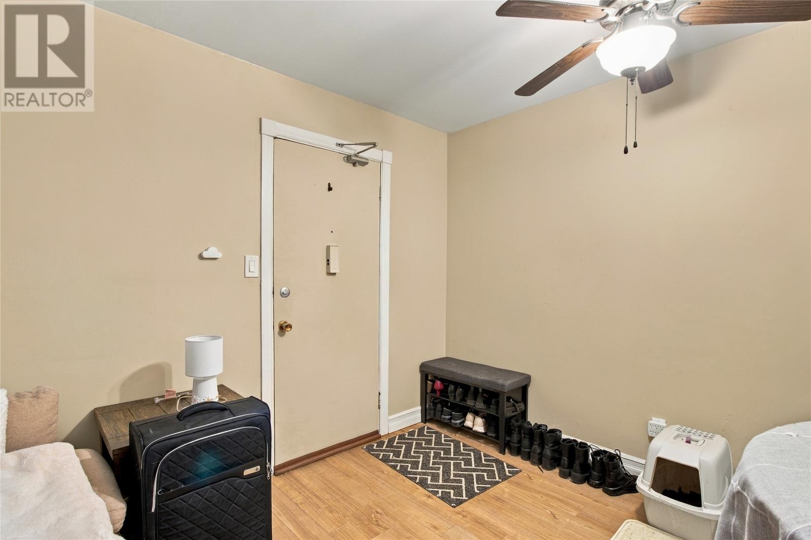 91 Larkhall Street Unit#a412 Property Photo 2