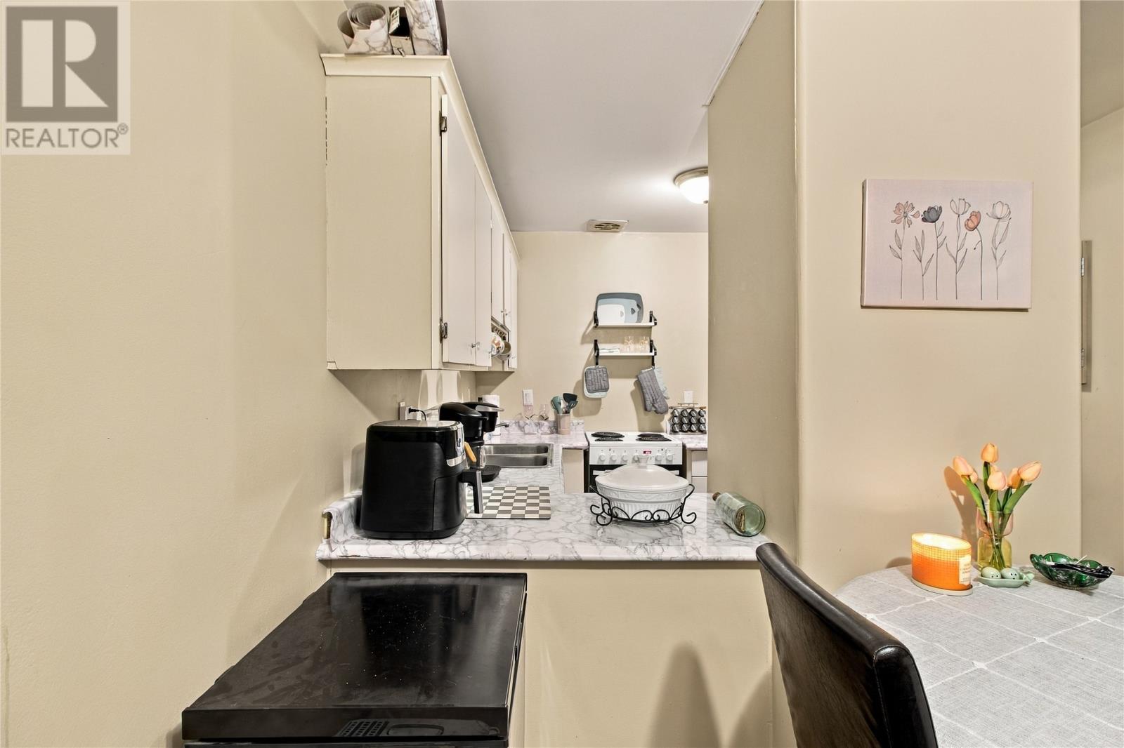 91 Larkhall Street Unit#a412 Property Photo 6