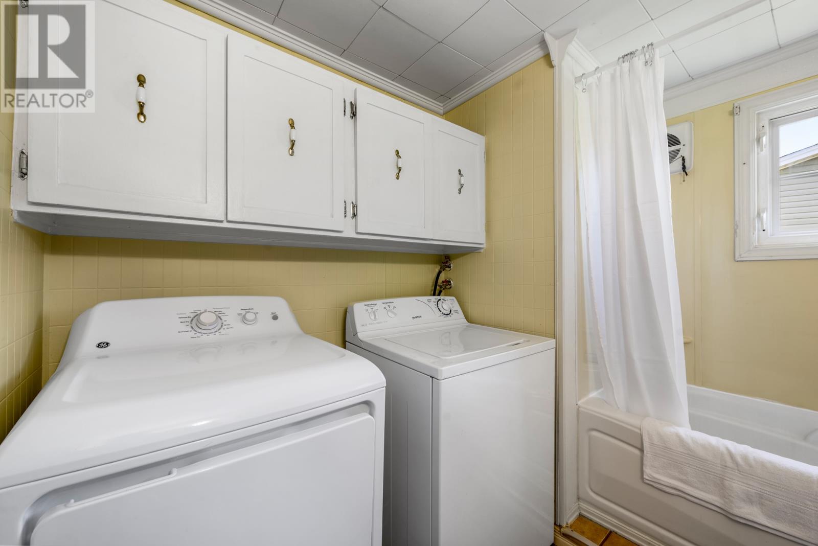 18 Meadowbrook Park Road Property Photo 21