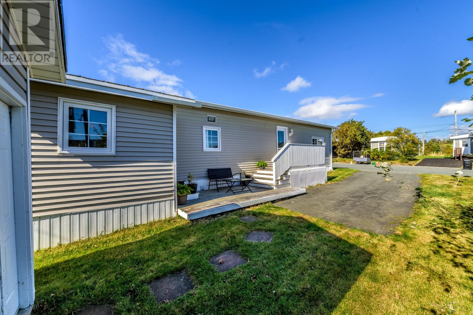 18 Meadowbrook Park Road Property Photo 24