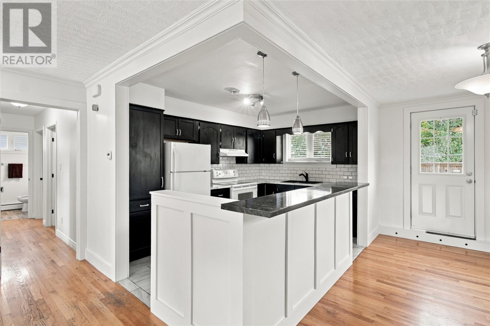 63 Reid Street Property Photo 7