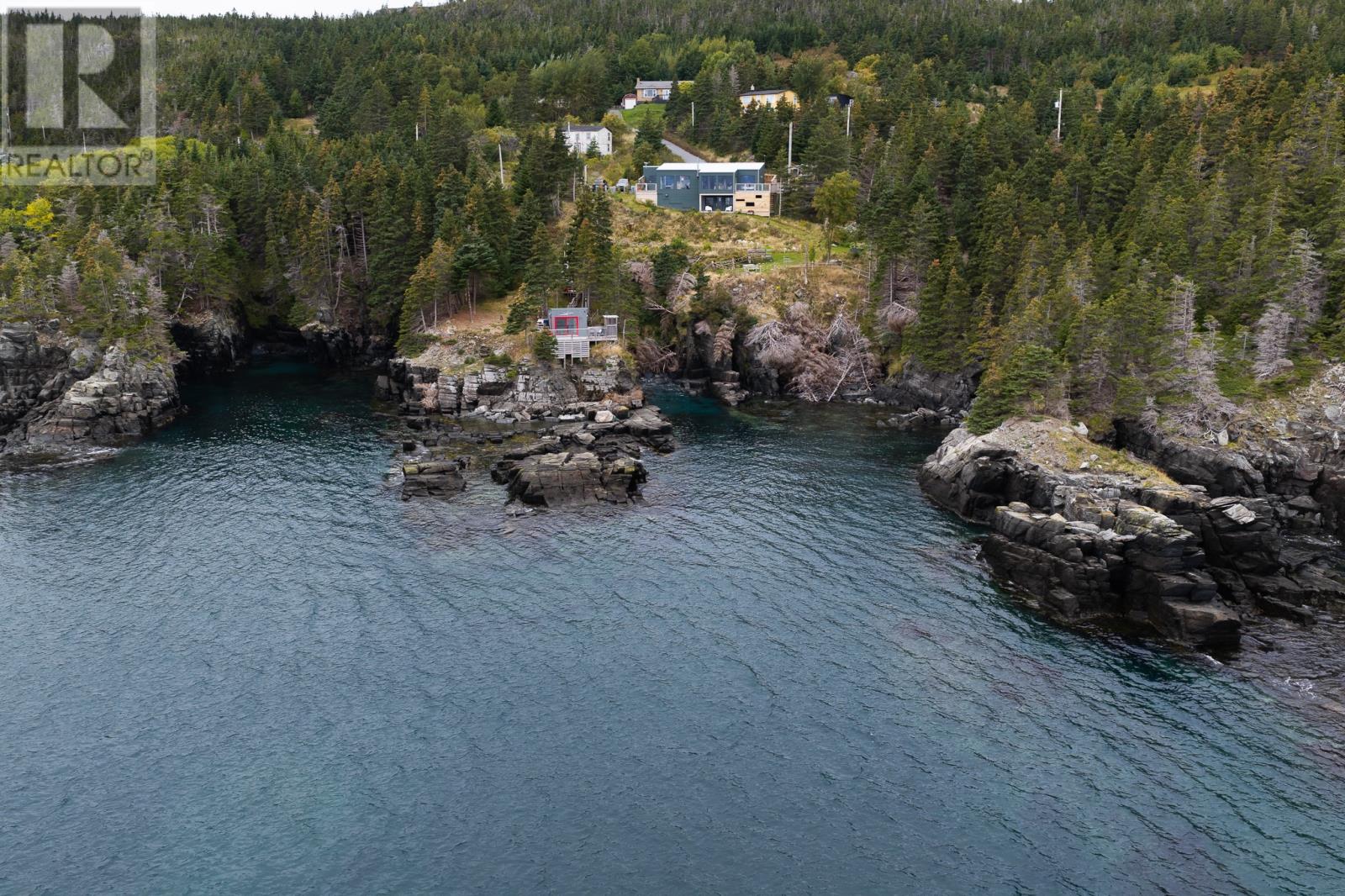 128-130 Cove Road Photo de la propriété 1