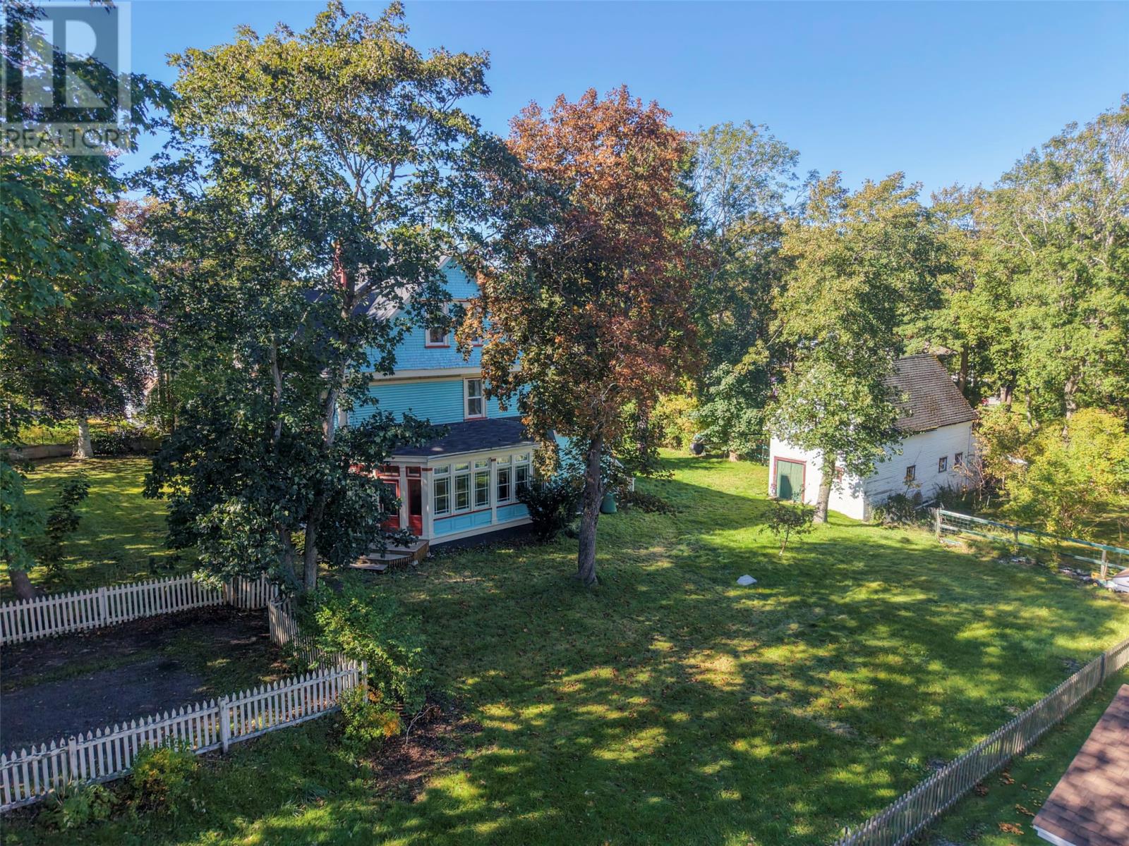 72 Water Street Property Photo 5