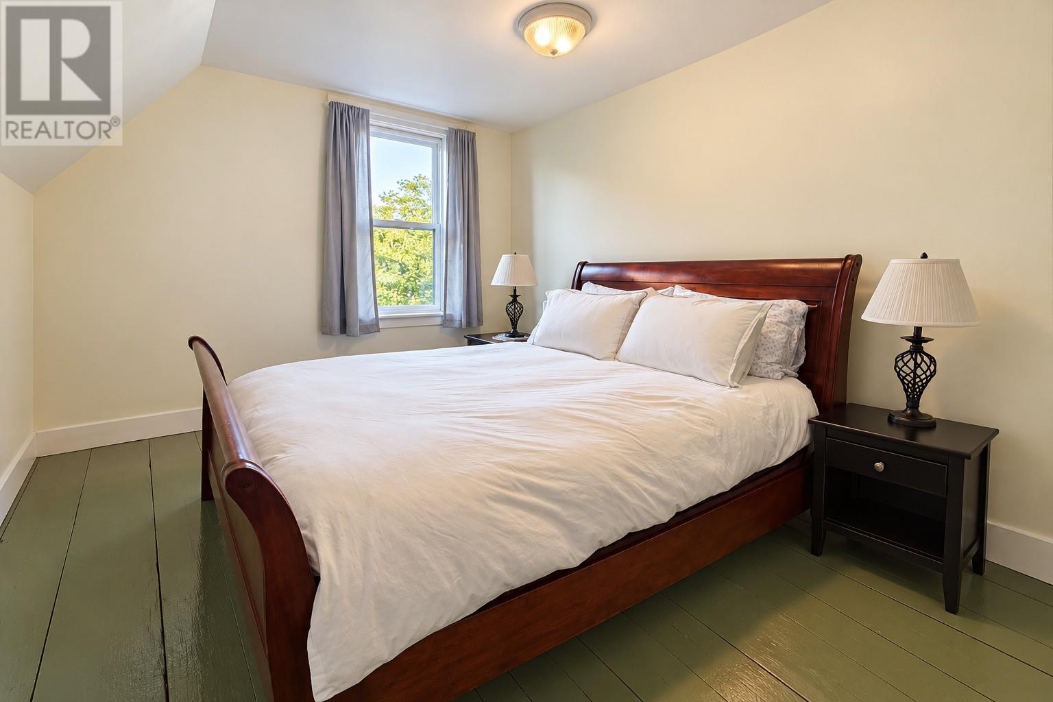 72 Water Street Property Photo 30