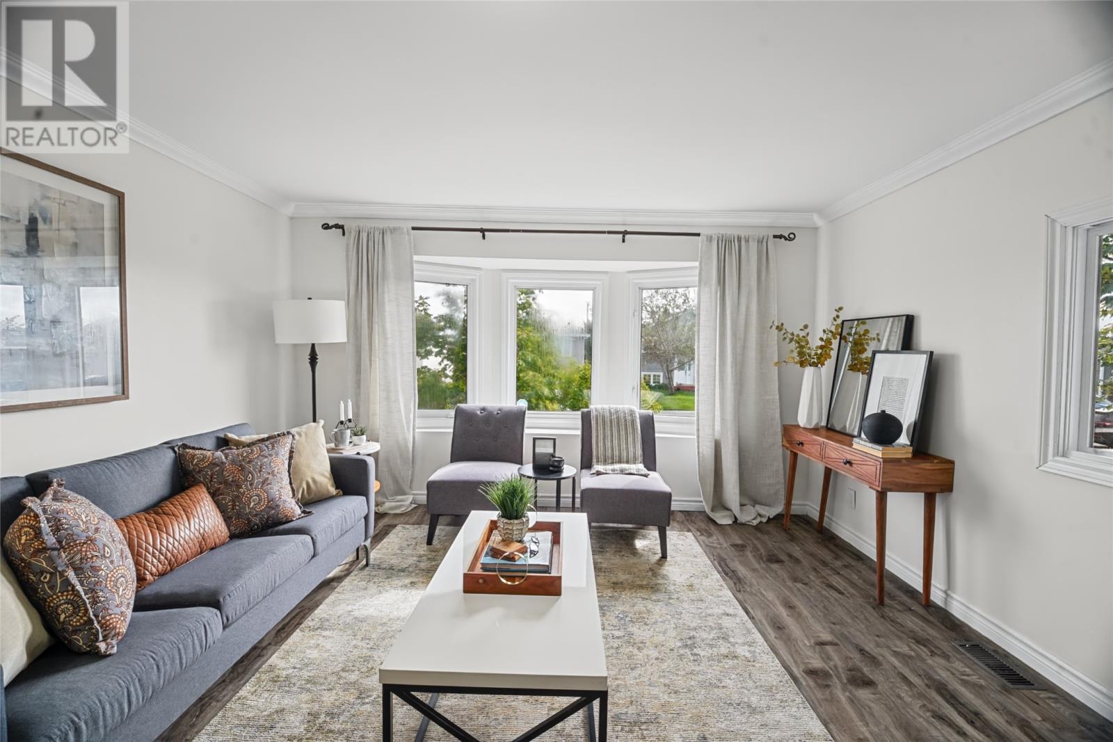 14 Ashgrove Drive Property Photo 3