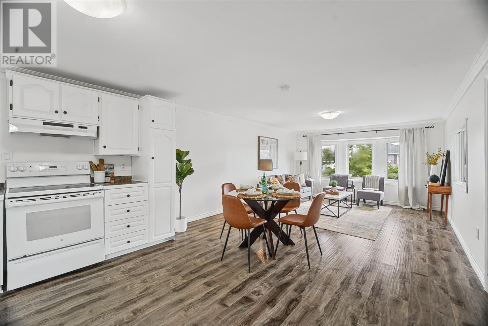14 Ashgrove Drive Property Photo 9