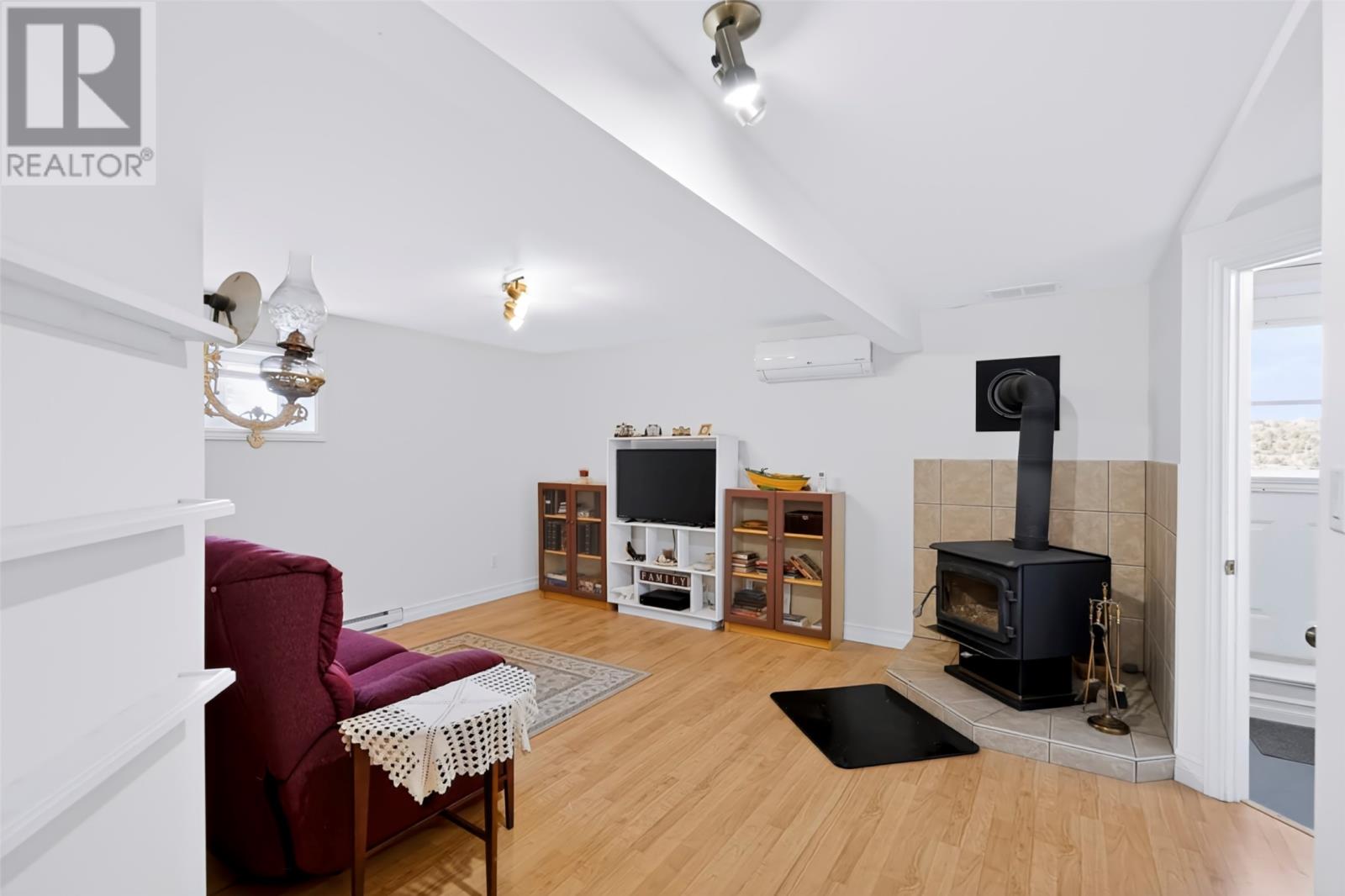 102 Bareneed Road Property Photo 25