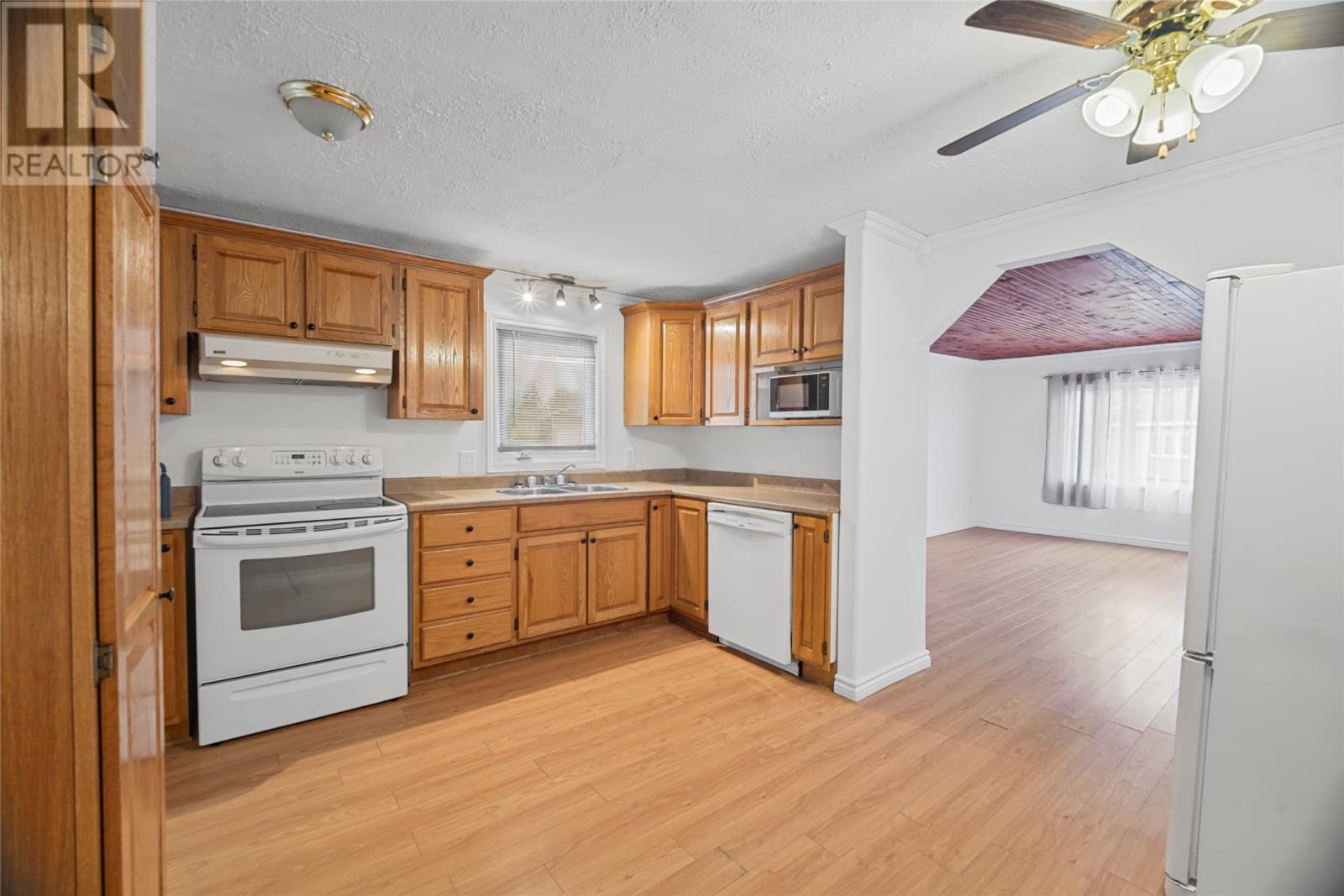 11 Hussey Drive Property Photo 2