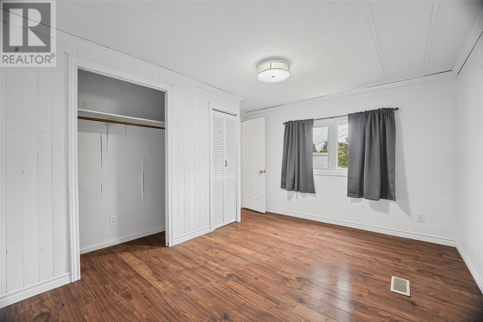 11 Hussey Drive Property Photo 7