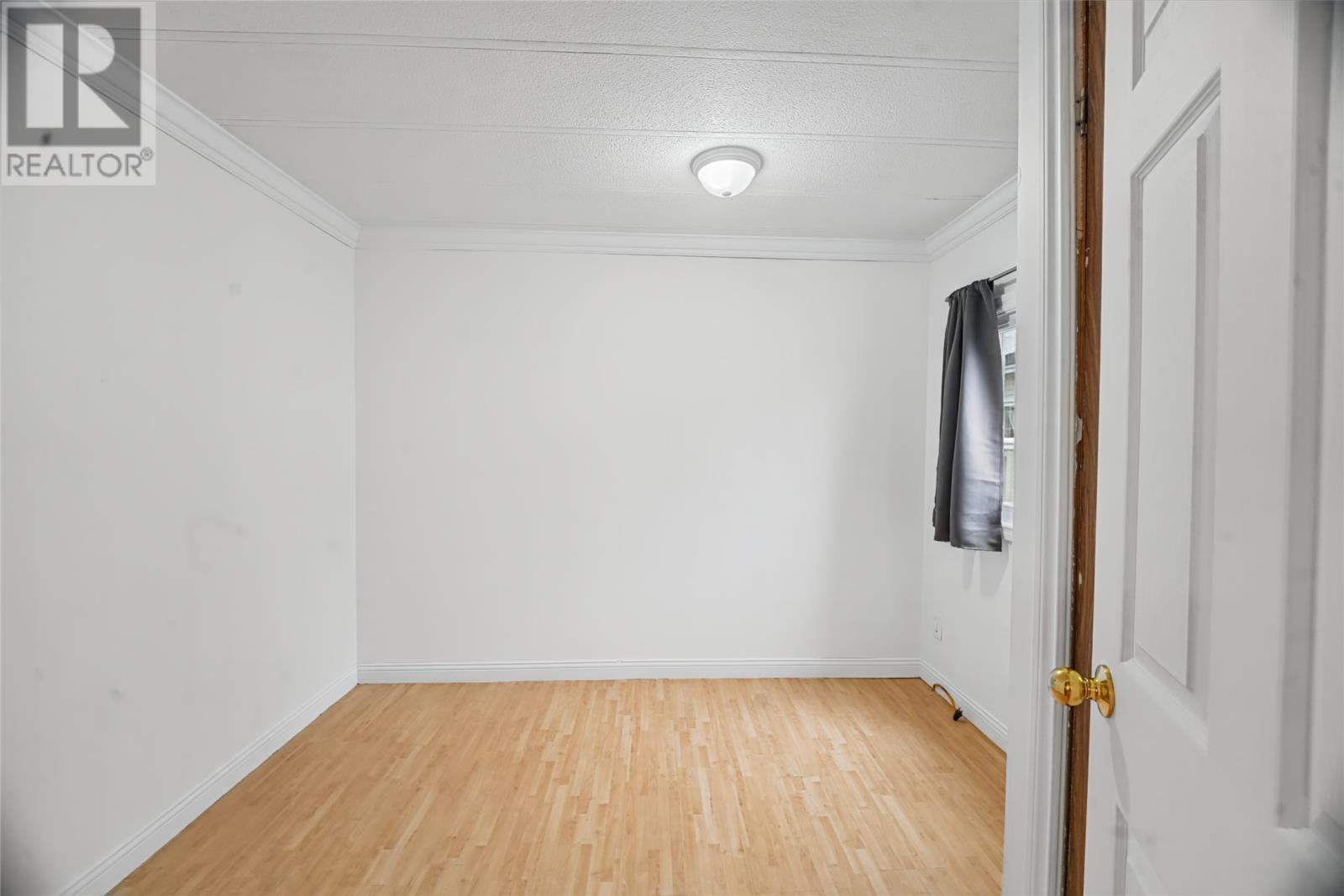 11 Hussey Drive Property Photo 9