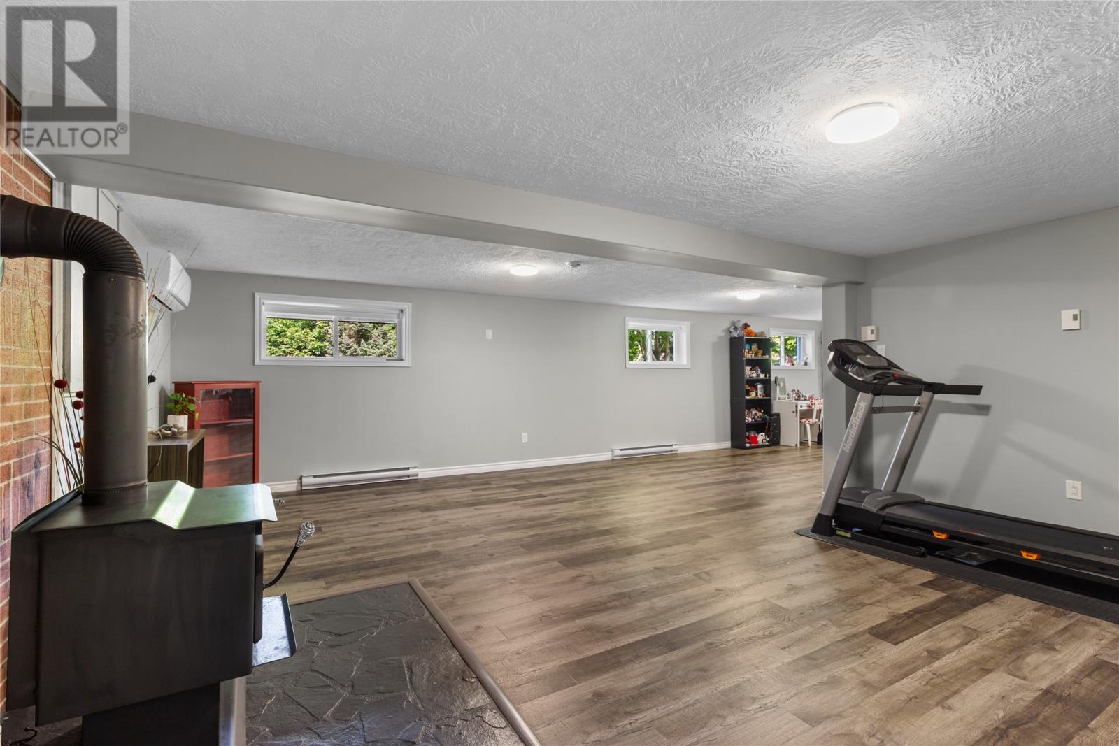 25 Chamberlains Road Property Photo 28