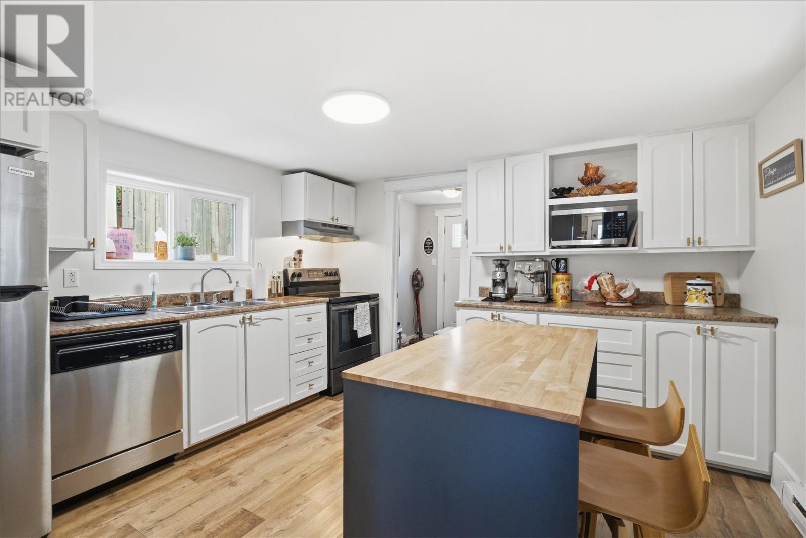 74 Brazil Street Property Photo 7
