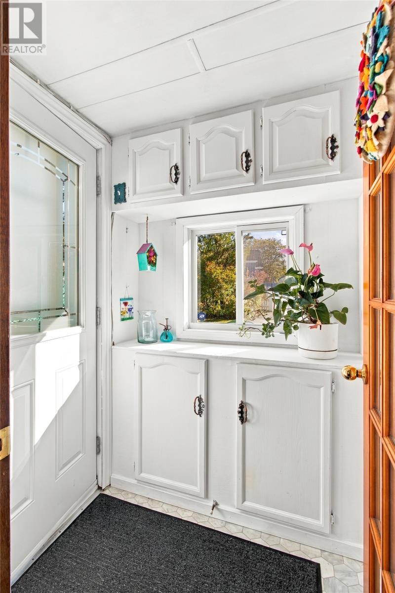16 Cavell Avenue Property Photo 14