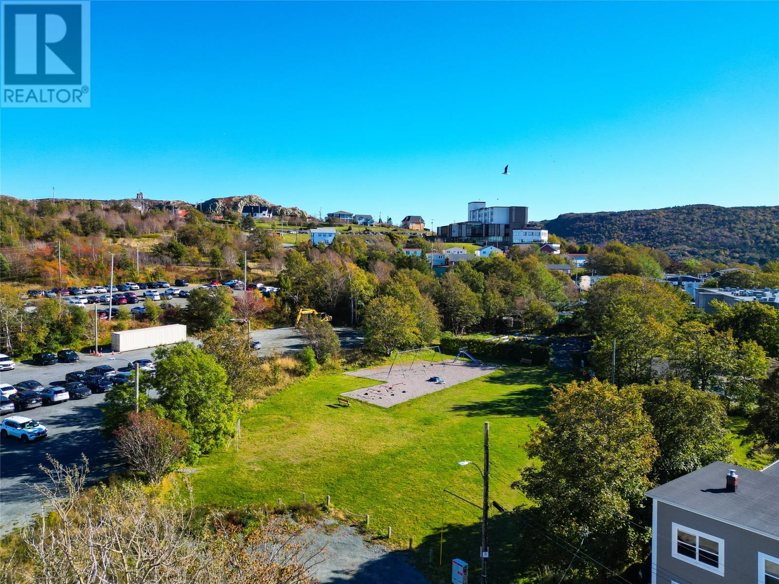 16 Cavell Avenue Property Photo 40