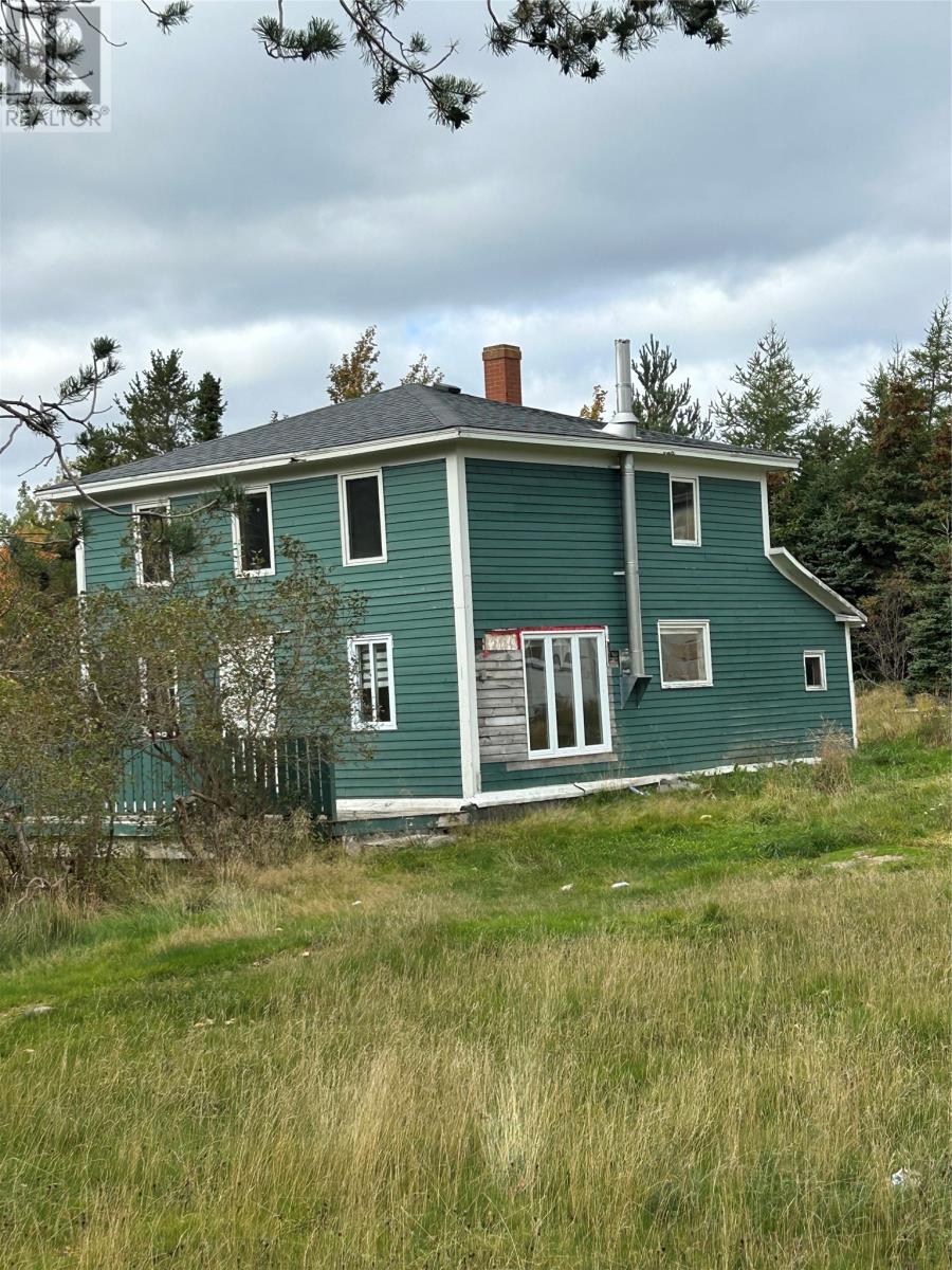 136-138 Farm Road Property Photo 1