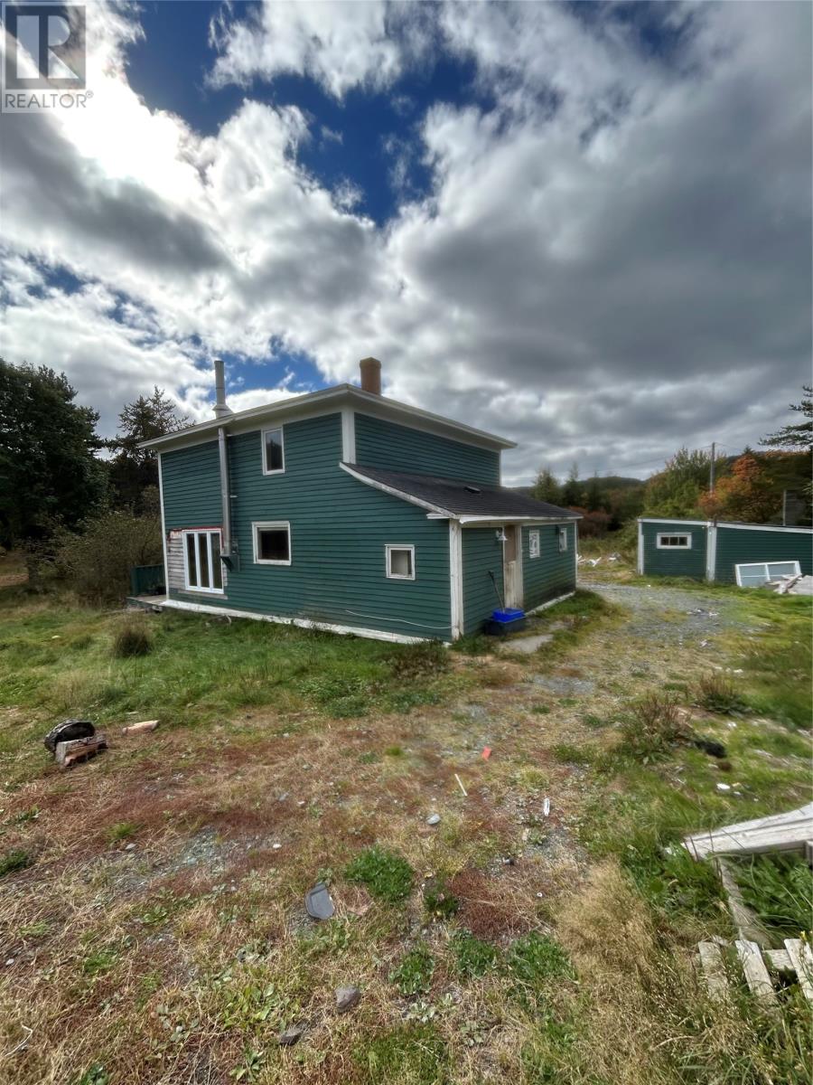 136-138 Farm Road Property Photo 7