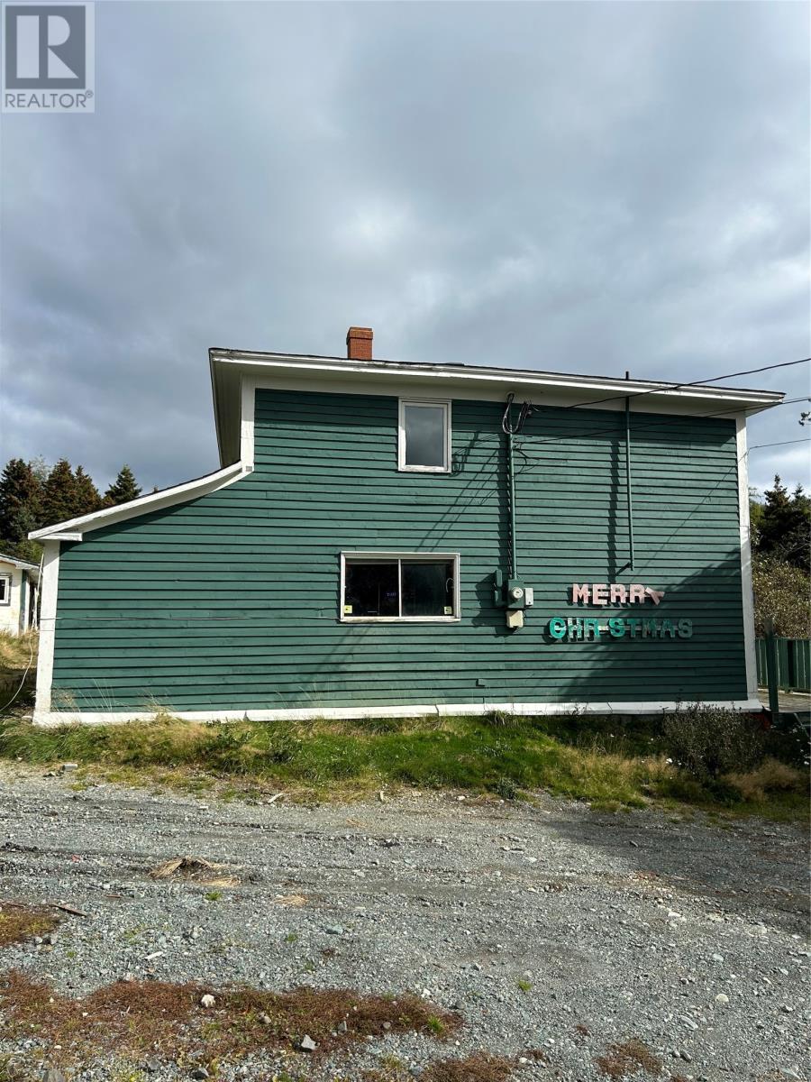 136-138 Farm Road Property Photo 9