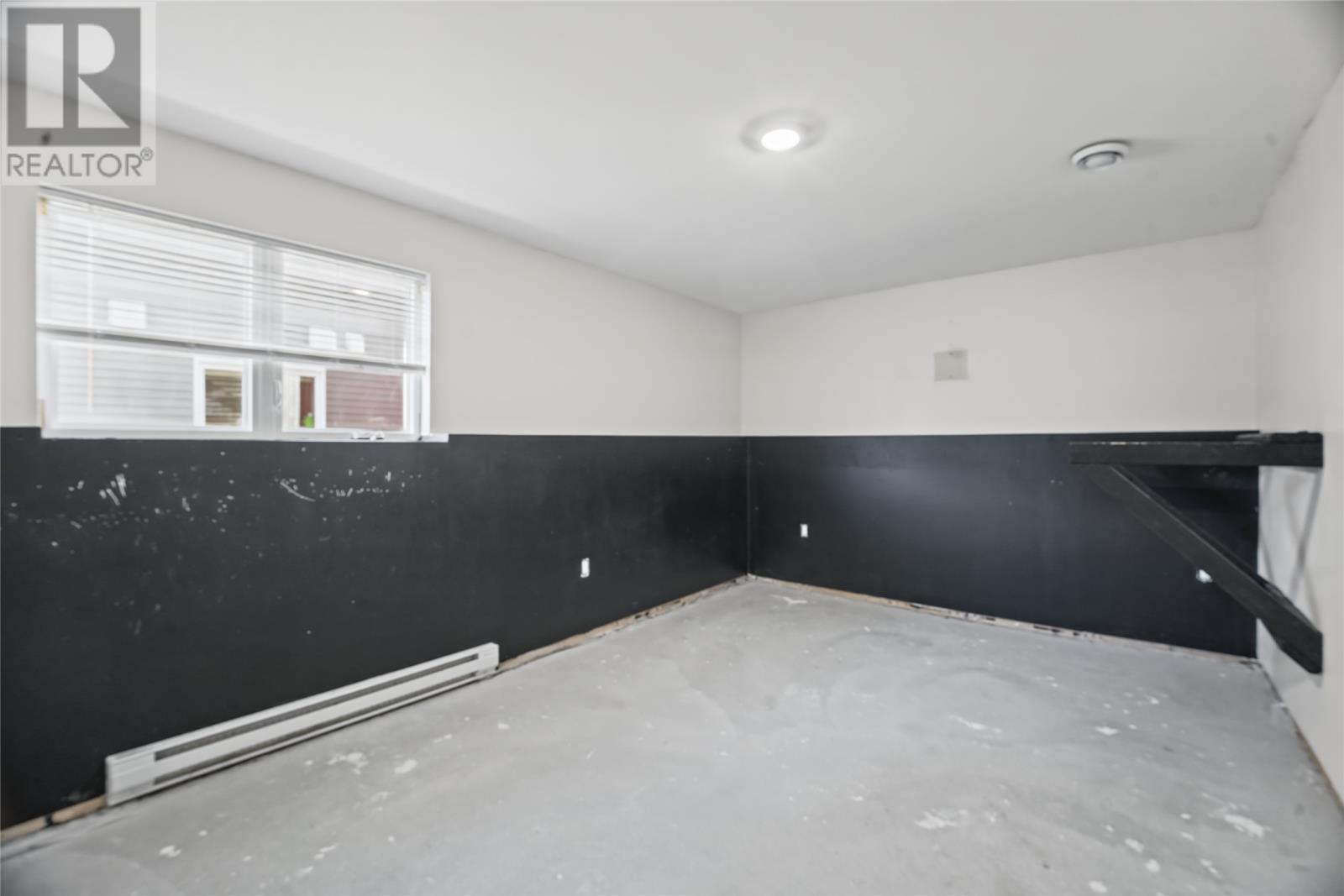 16 Shriners Road Property Photo 11