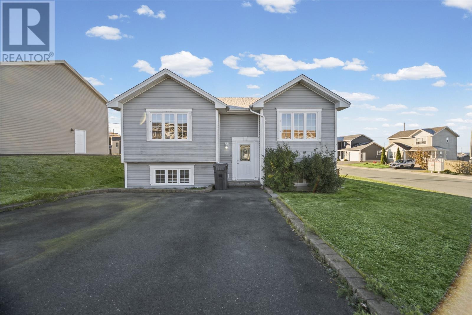 20 Blomidon Street Property Photo 1