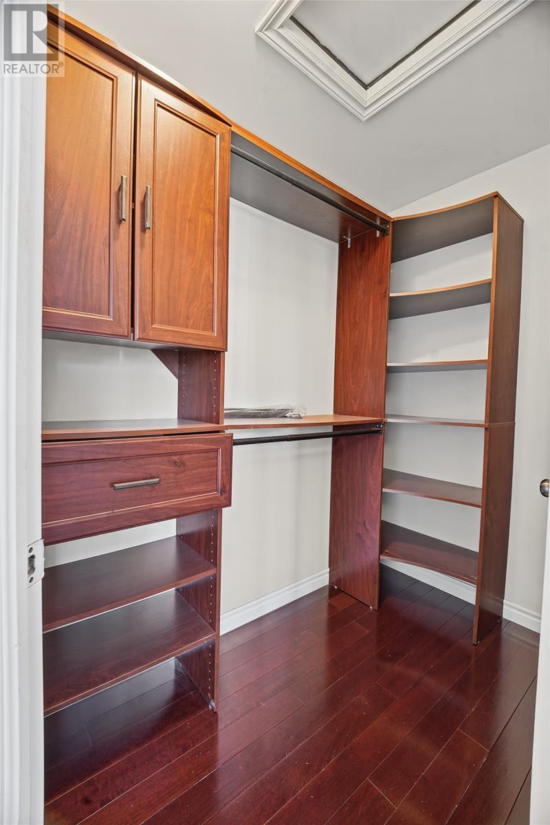 20 Blomidon Street Property Photo 10
