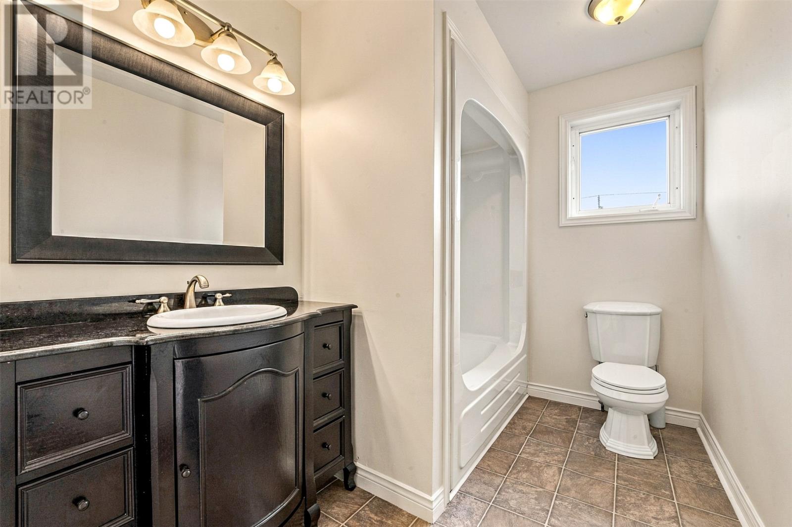 19 Burdell Place Property Photo 15