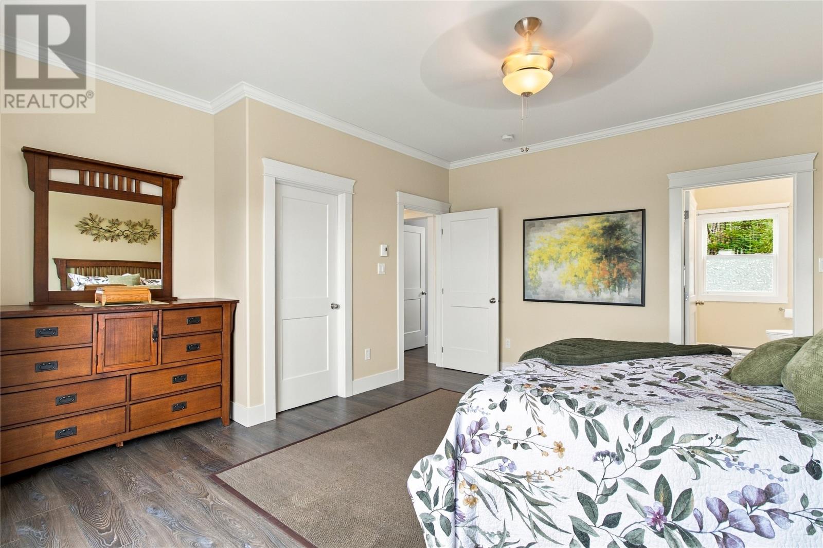 19 Dennis' Road Property Photo 15