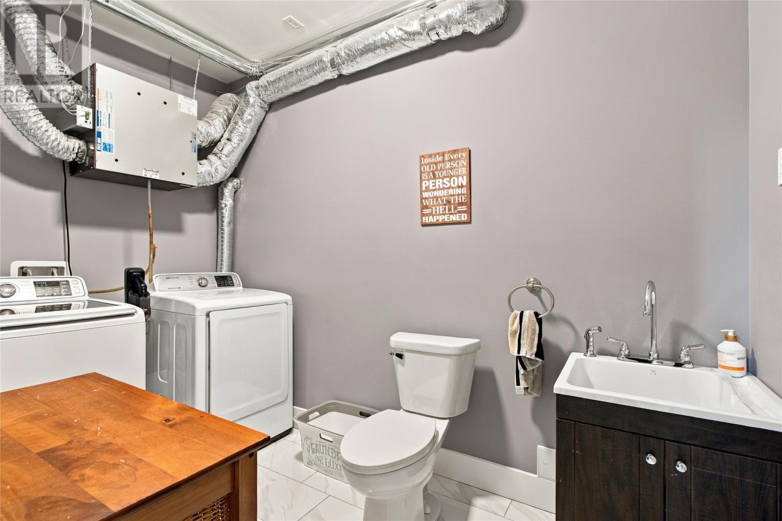 19 Dennis' Road Property Photo 24