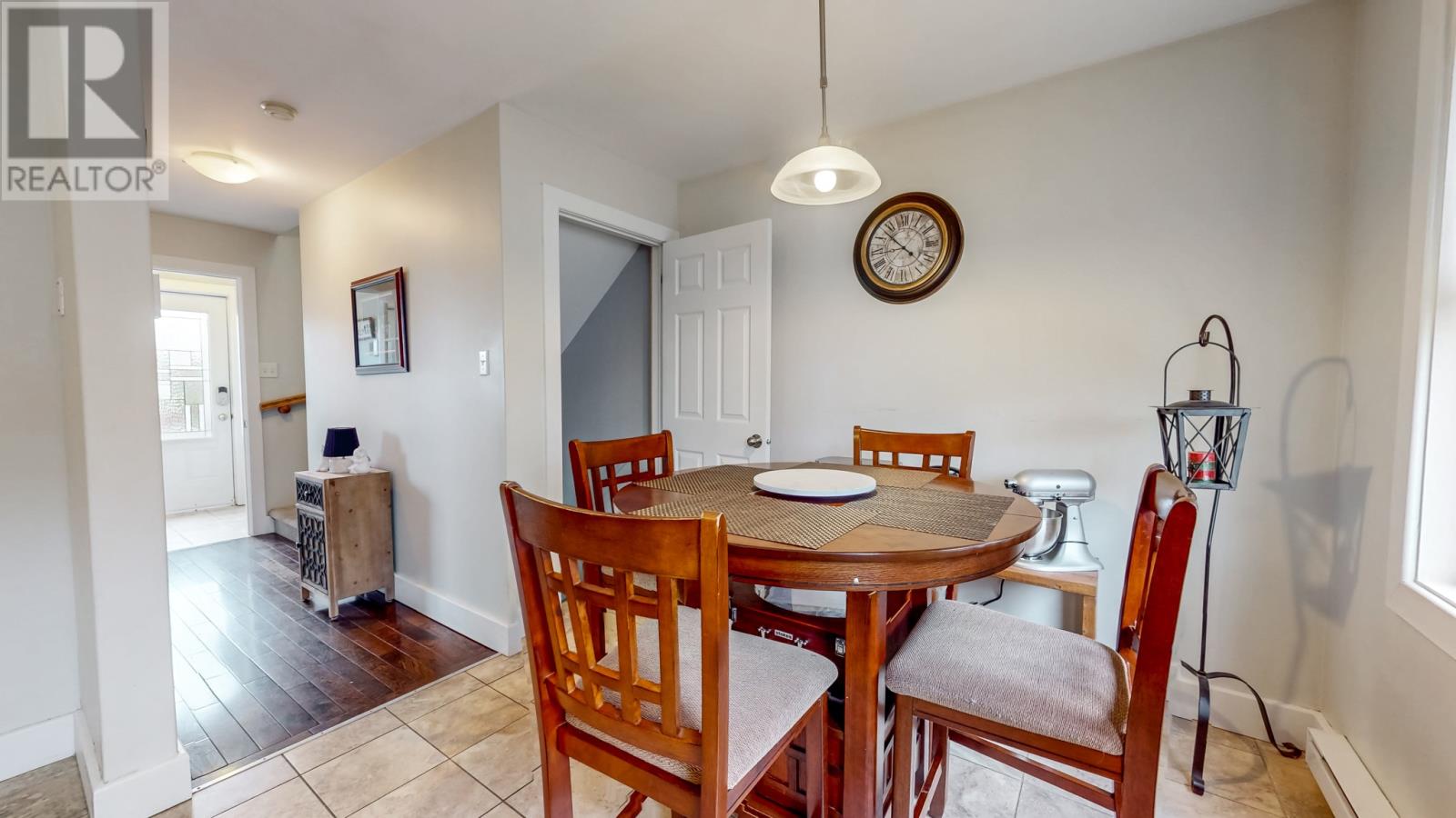 15 Maclaren Place Property Photo 5
