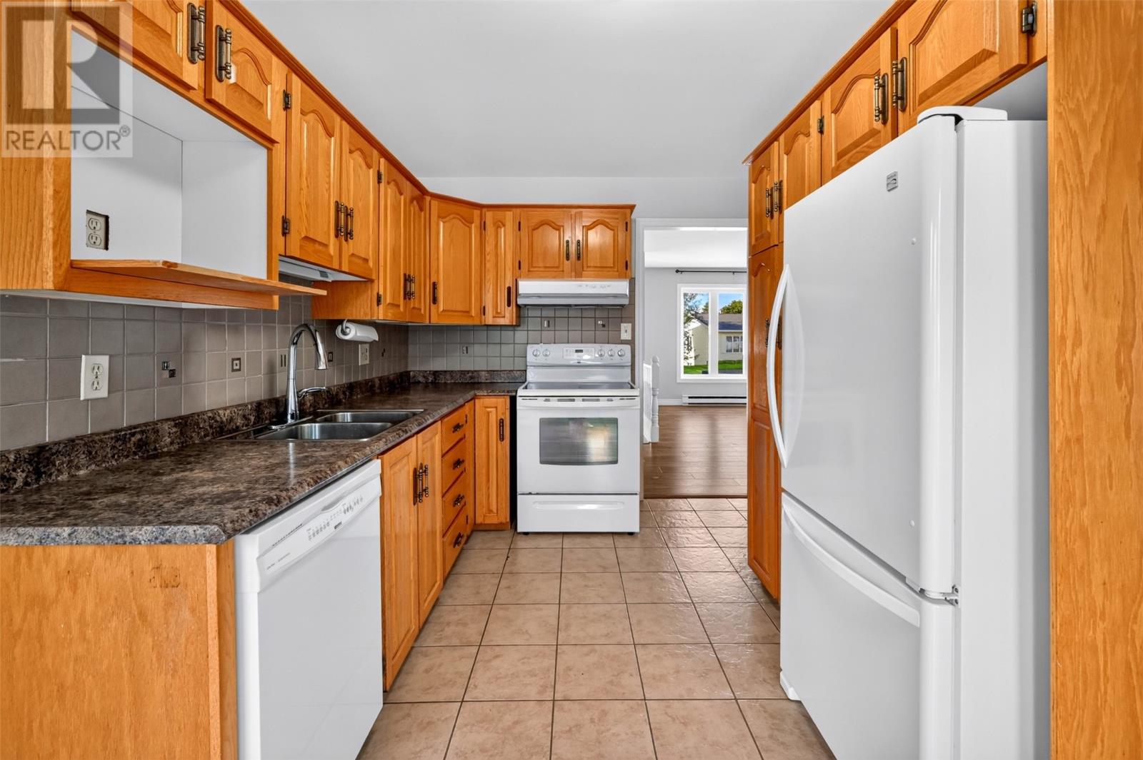 81 Paddy Dobbin Drive Property Photo 7