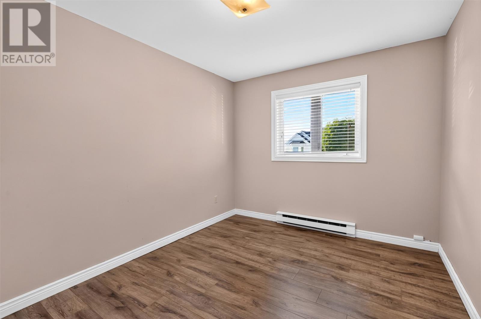 81 Paddy Dobbin Drive Property Photo 19