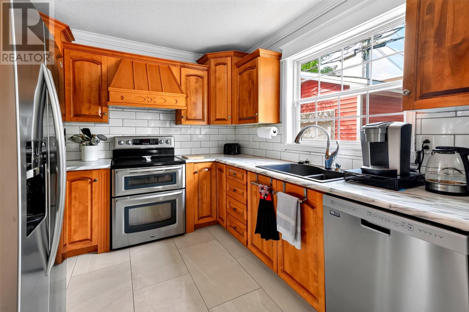 54 Halley Drive Property Photo 10