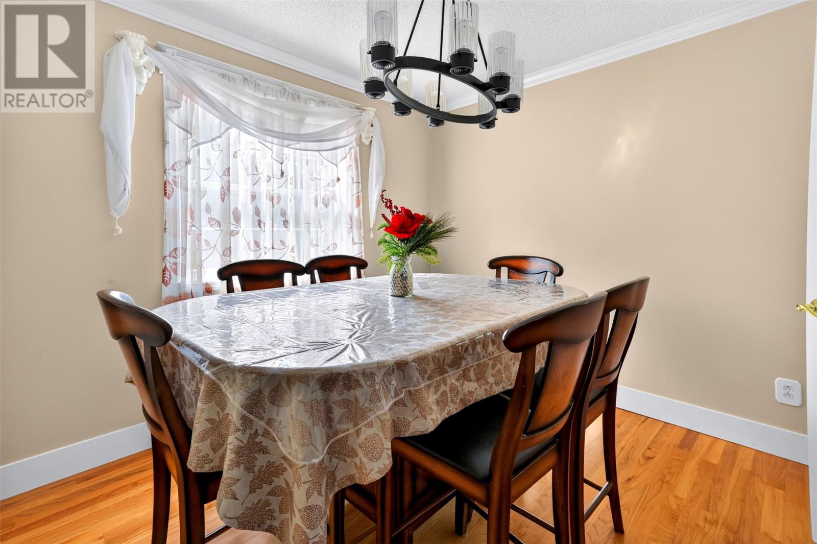 54 Halley Drive Property Photo 18