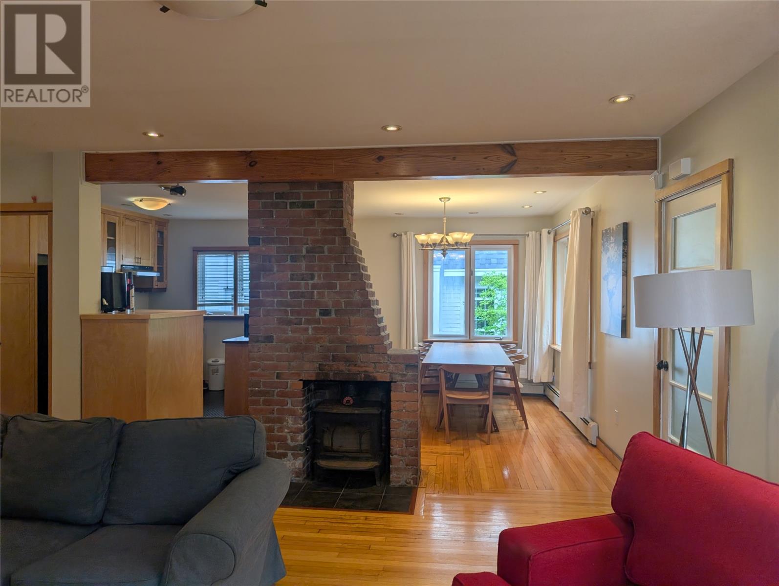 6 Elm Place Property Photo 5
